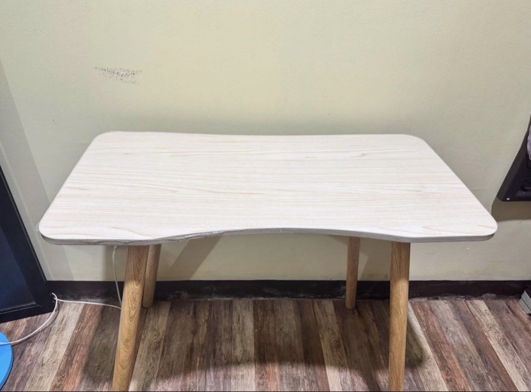 Study Table (Category: Tables & Sets) located in Manila. Submitted by lilii16 (Listing ID 1450741790, Image 1). Description: Study table, bought last year. Good condition, can hold items weighting est 10kg. RFS - decluttering :) price is negotiable. Location - Pasig.