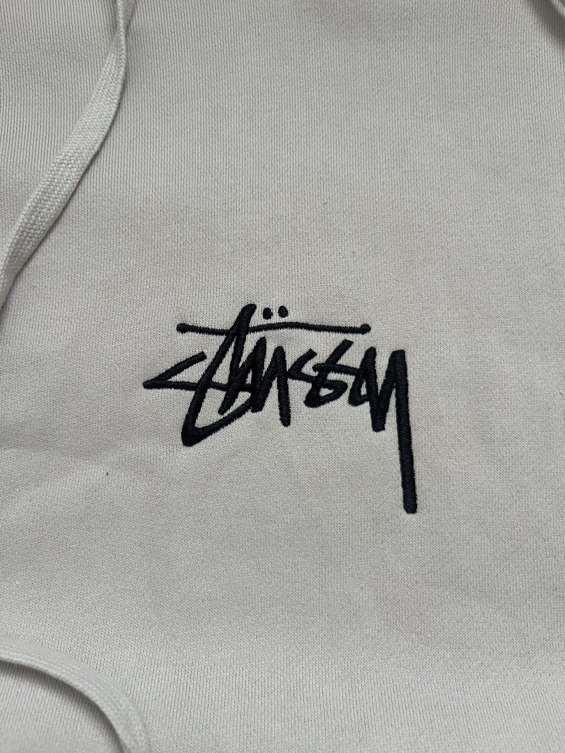 STUSSY HOODIE (Category: Coats, Jackets and Outerwear) located in Cebu City. Submitted by fierce.vincent (Listing ID 1450802738, Image 3). Description: STUSSY HOODIE JACKET LIKE NEW CONDITION 22.5 x 29 / M FIT LARGE 1750 + SF.