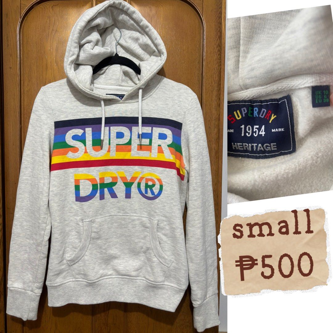 Superdry Hoody jacket (Category: Coats, Jackets and Outerwear) located in Bacoor. Submitted by signatureclosetbycza (Listing ID 1450748505, Image 1). Description: .