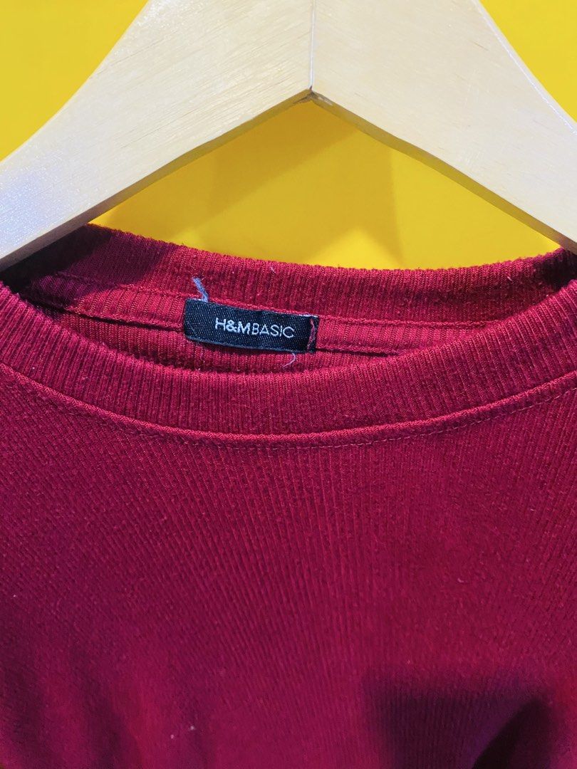 sweater merah (Kategori: Atasan) berada di Serang. Dikirim oleh gwulan18 (ID iklan 1450883339, Gambar 1). Deskripsi: .