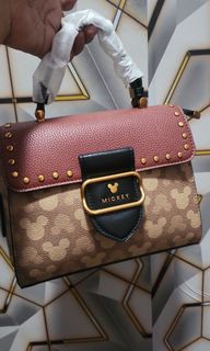 (Kategori: ) berada di . Dikirim oleh ninacute80 (ID iklan 1450928038, Gambar 1). Deskripsi: .