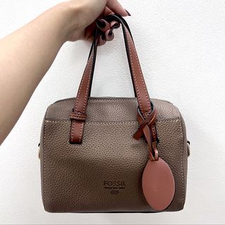 (Kategori: ) berada di . Dikirim oleh milkteastore_ (ID iklan 1450780375, Gambar 1). Deskripsi: .