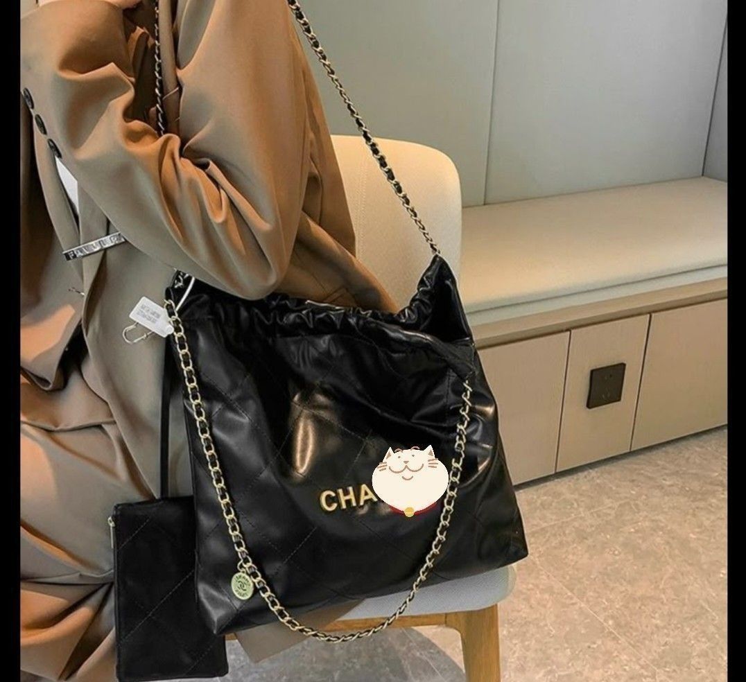 Tas kulit asli mulus bkn tas songmont tas polene tas bimba y Lola tas guess (Kategori: Tas & Dompet Wanita) berada di Bekasi. Dikirim oleh minky.store (ID iklan 1450775502, Gambar 2). Deskripsi: sold. thank youuu.
