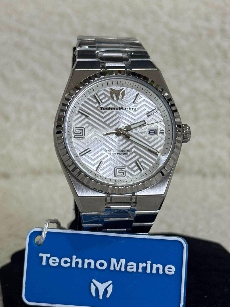TechnoMarine (Category: Women's Watches) located in Toledo. Submitted by sissyoriginalstuff (Listing ID 1450868138, Image 3). Description: PhOnhand ❗kz ₱5,990 Ready to ship.