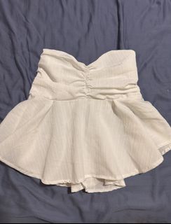 (Category: ) located in . Submitted by nayeons (Listing ID 1450870177, Image 1). Description: .