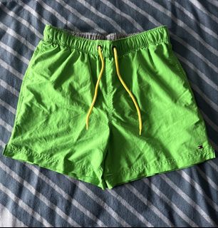 (Category: ) located in . Submitted by aptsitch (Listing ID 1450827443, Image 1). Description: .