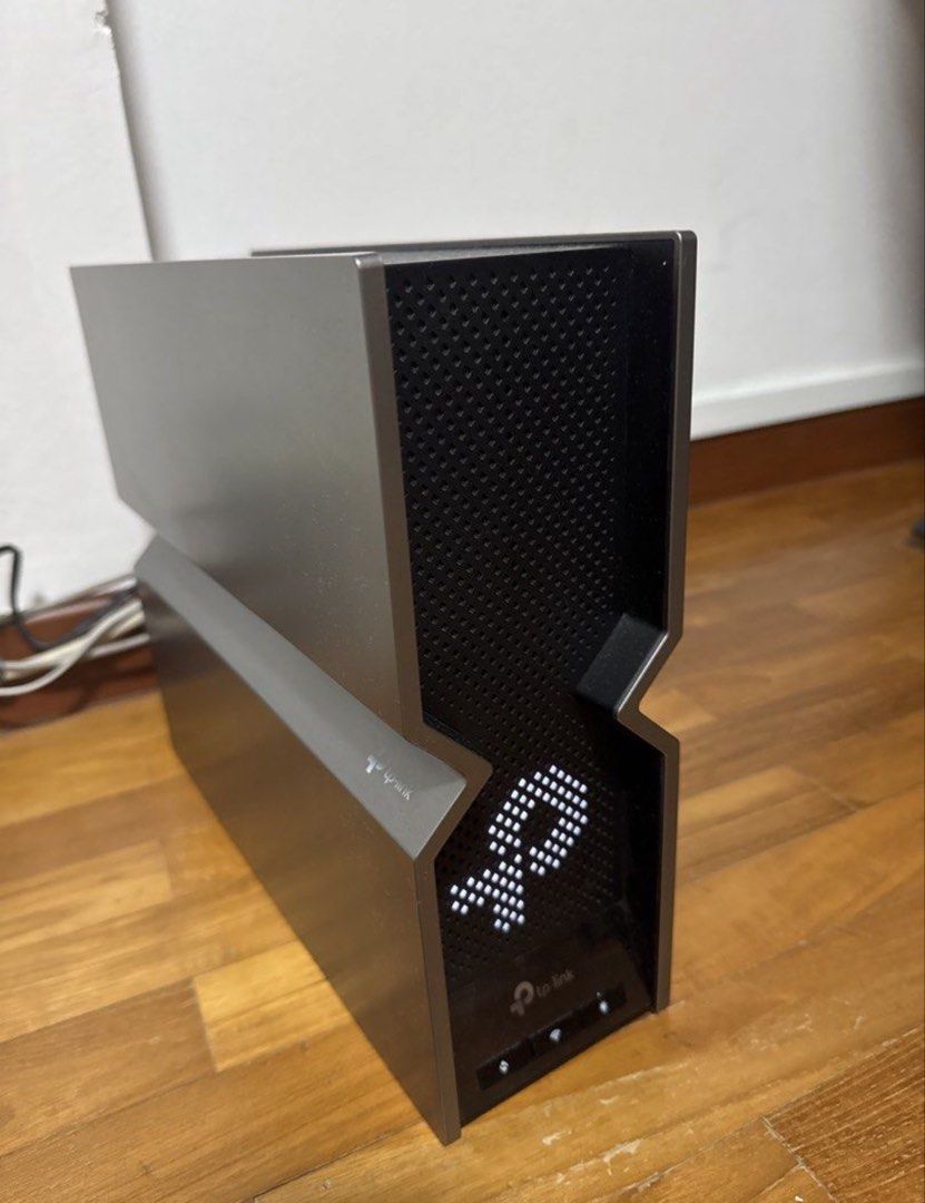 TP-Link eb810v WiFi 7 Gaming Router
