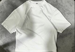 (Category: ) located in . Submitted by arc___wear (Listing ID 1450893954, Image 1). Description: .