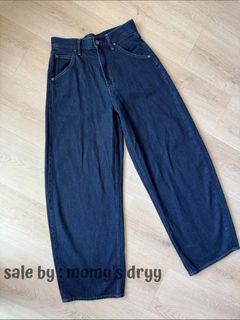 (Kategori: ) berada di . Dikirim oleh momy.s_dryy (ID iklan 1450888487, Gambar 1). Deskripsi: .