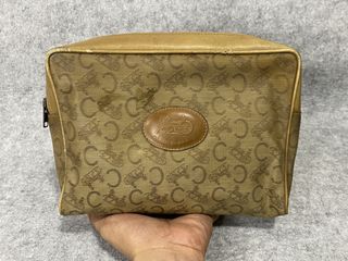 (Category: ) located in . Submitted by thriftingoverload (Listing ID 1450887840, Image 1). Description: .