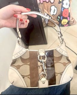 （分類：）位於 。 由 00500 提交（商品編號 1450889259，圖片 1）。簡介： 。