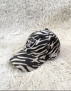 (Category: ) located in . Submitted by dandd_thrift_goods (Listing ID 1450861444, Image 1). Description: .