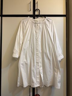 (Category: ) located in . Submitted by preloved.bynur712 (Listing ID 1450897252, Image 1). Description: .