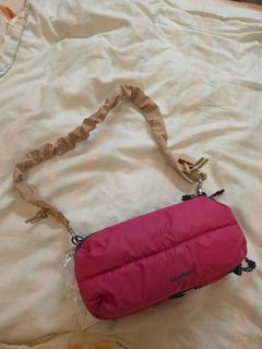 （分類：）位於 。 由 lulujoyce 提交（商品編號 1450903884，圖片 1）。簡介： 。