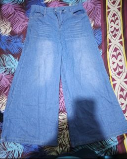 (Category: ) located in . Submitted by bedeeskee (Listing ID 1450804167, Image 1). Description: .