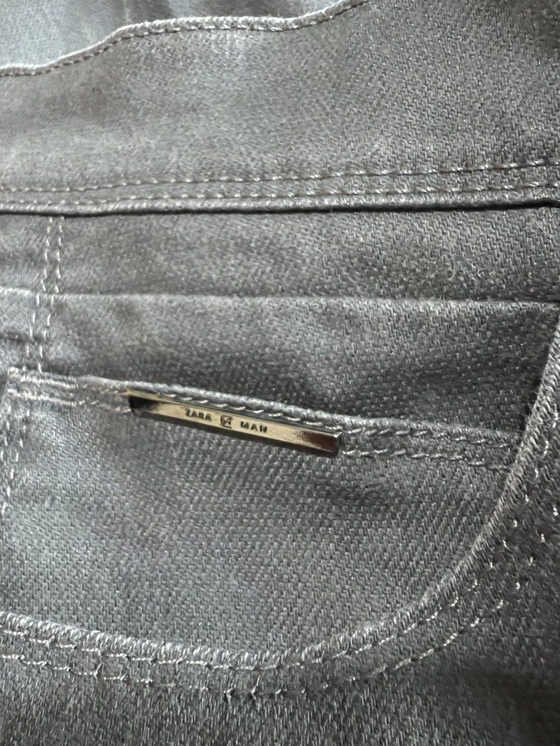 Zara Man Grey Slim Fit Jeans (Category: Jeans) located in Las Pinas. Submitted by sabsking (Listing ID 1450821588, Image 3). Description: - Grey Zara Man Jeans - Slim Fit Style - Made in Turkey - Tag Size: EUR 42, US 32, MEX 32 ₱500 plus sf.