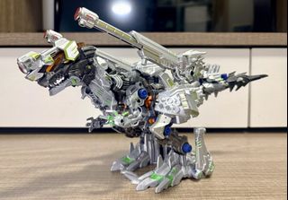 （分類：）位於 。 由 michaeljackson_26 提交（商品編號 1375616889，圖片 1）。簡介： 。