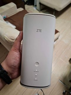 ZTE MU5001 5G WiFi 6 Portable Router, Computers & Tech, Parts ...