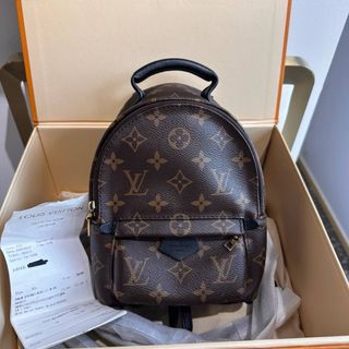 (Category: ) located in . Submitted by millen.outlet (Listing ID 1451084562, Image 1). Description: .
