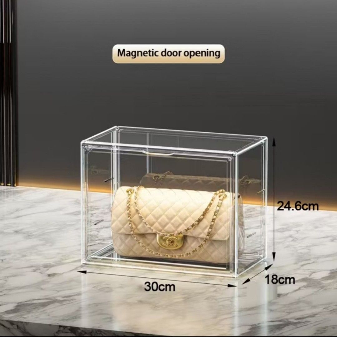 Acrylic Case for Figures with box (Category: Storage Boxes & Baskets) located in Quezon City. Submitted by bkdk_loafer (Listing ID 1451052476, Image 1). Description: acrylice case with box suitable for figures -qc lalamove, jnt, .