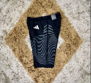 (Category: ) located in . Submitted by visvim24 (Listing ID 1450996579, Image 1). Description: .