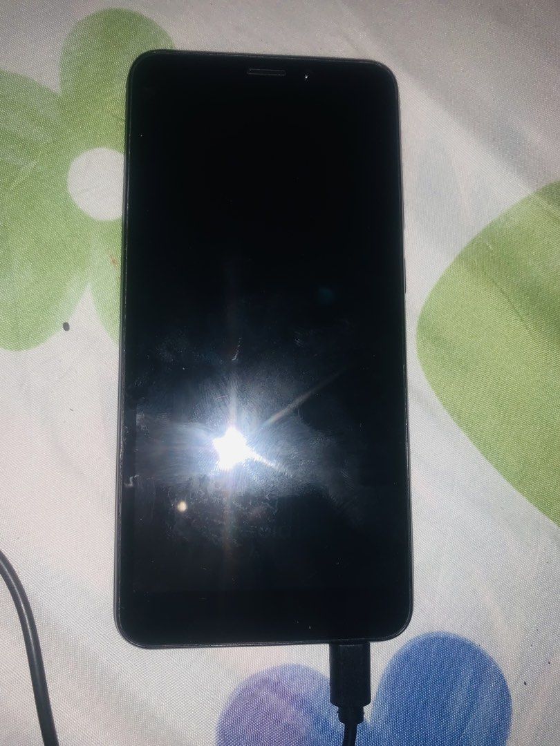 Android Wiko (Category: Android Others) located in Quezon City. Submitted by charitoo369 (Listing ID 1451131026, Image 2). Description: Nag on sya pero sa tagal di nagamit di na functional for parts na lang this is original from USA bigay ng ate ko. .