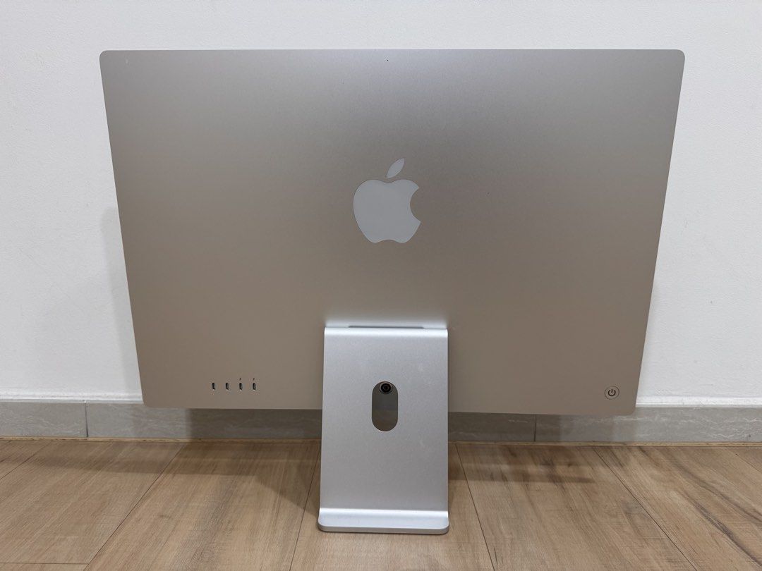 Apple iMac Desktop Computer - Silver515501188921446401