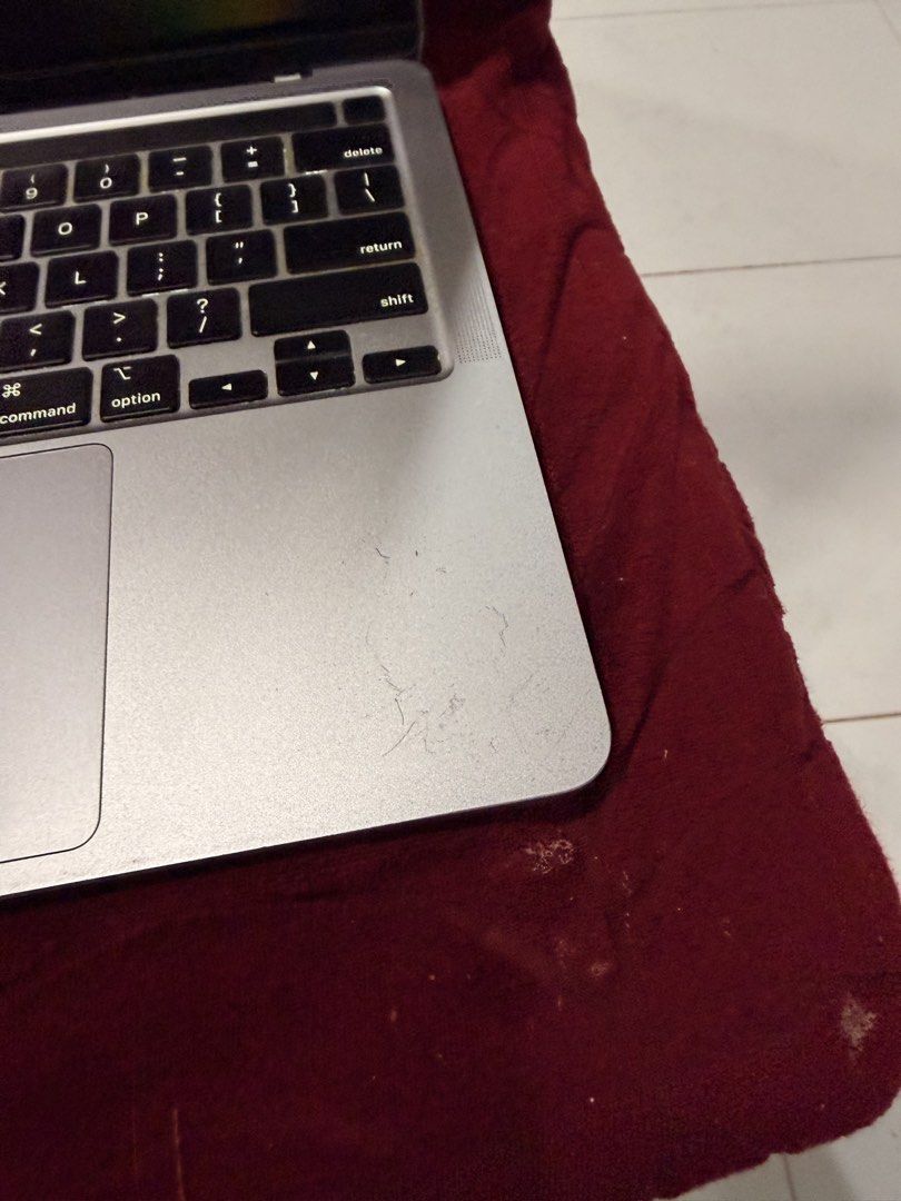 Apple MacBook Pro 13-inch515691516191713282