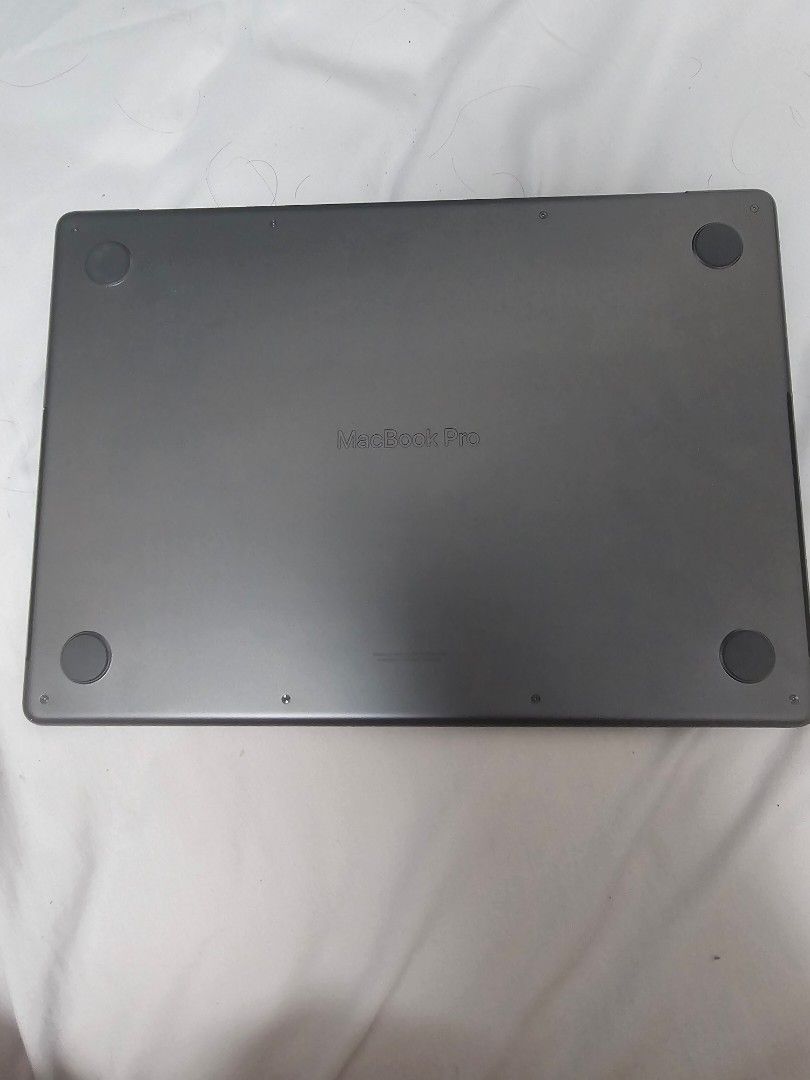 Apple MacBook Pro 14 inch M5 chip 16GB515667476192972803