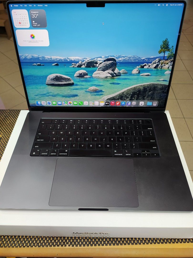 Apple MacBook Pro M3 Max 36GB RAM 1TB SSD
