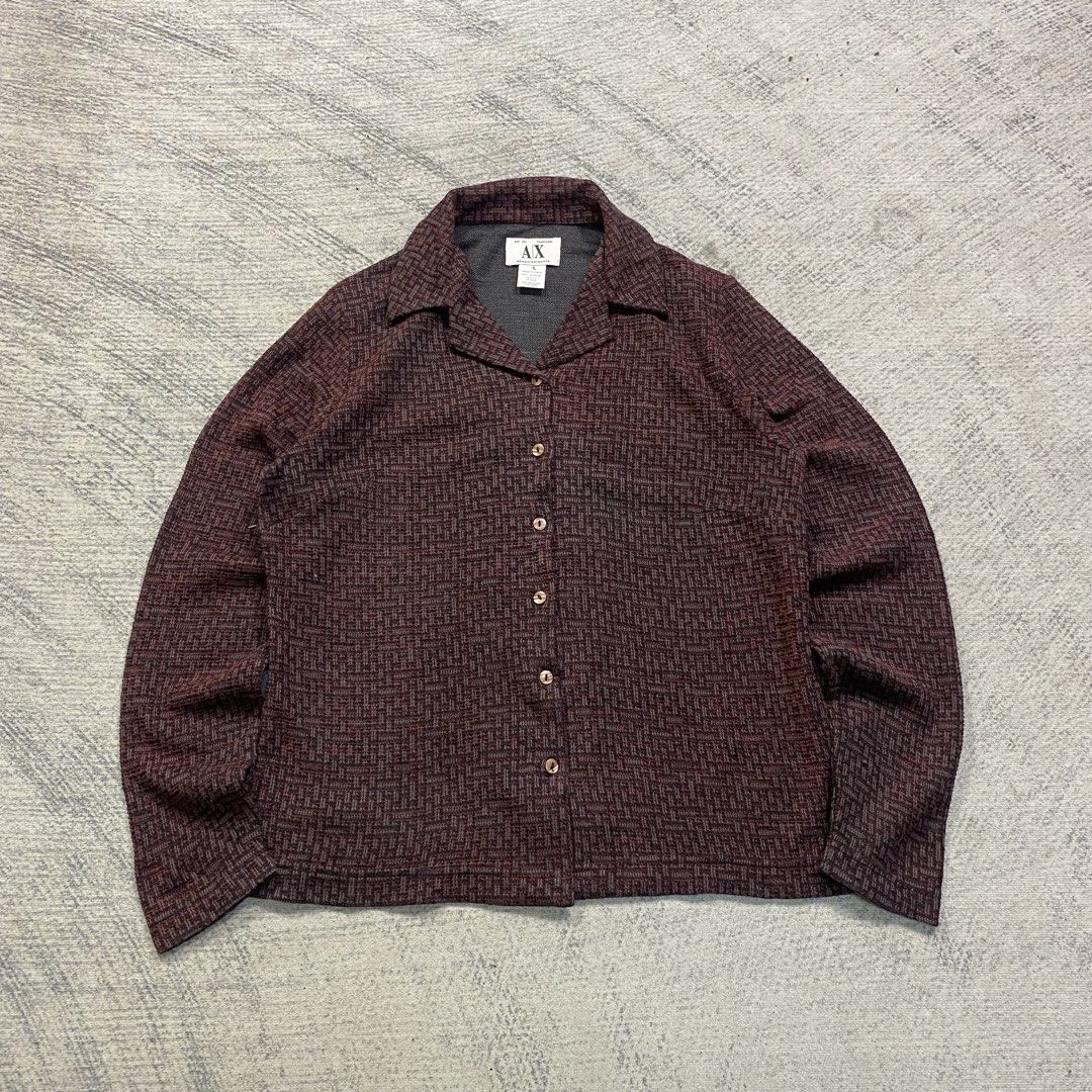 Armani Exchange Button Up Shirt Made in Italy (Category: Shirts) located in Ketereh. Submitted by simplethrift (Listing ID 1451076867, Image 1). Description: ‼️RUJUK SEMUA GAMBAR DETAIL‼️ 🔹GOOD CONDITION 🔹P18.5” x L24” 🔥UTK RESPON PANTAS WHTSAPP🔥 📲 0️⃣1️⃣7️⃣9️⃣1️⃣6️⃣0️⃣0️⃣1️⃣5️⃣ 🎁 Postage: Rm10 (WM) / Rm15 (Borneo) @ DFOD (bayar pd J&T) .
