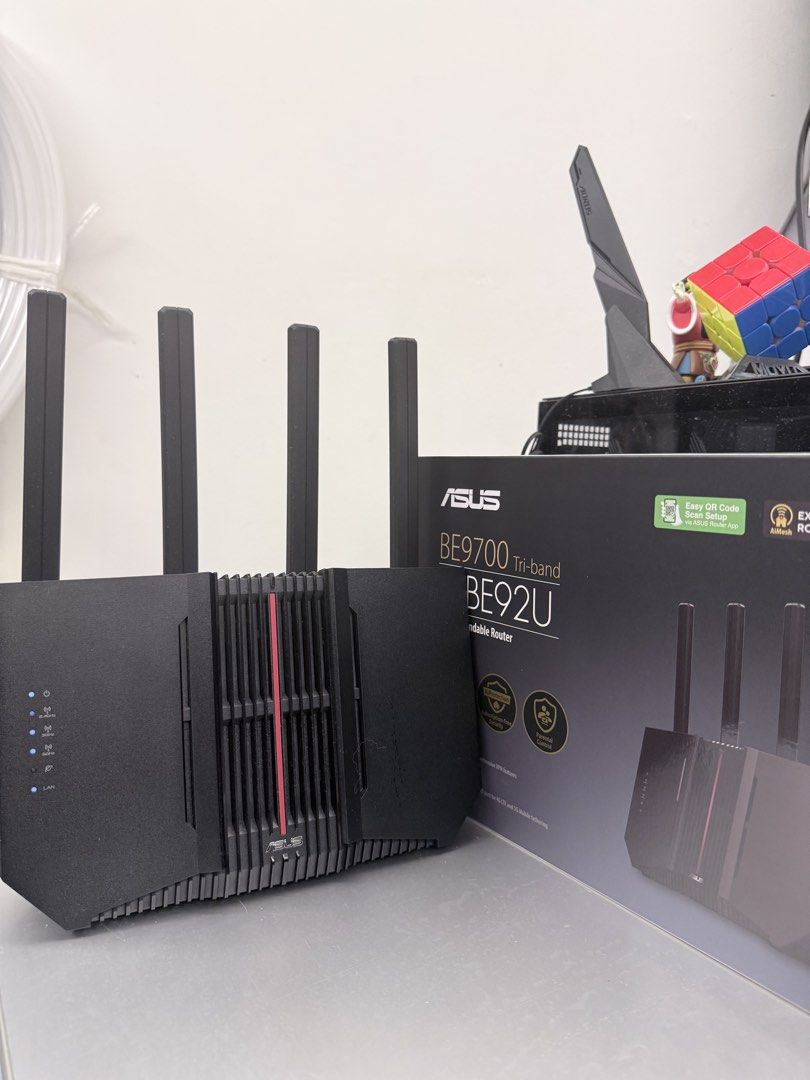 ASUS BE92U Wifi 7 router515811746324817921