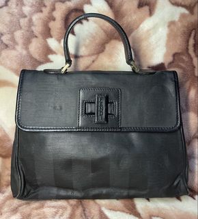 (Category: ) located in . Submitted by qualifinds (Listing ID 1451035107, Image 1). Description: .