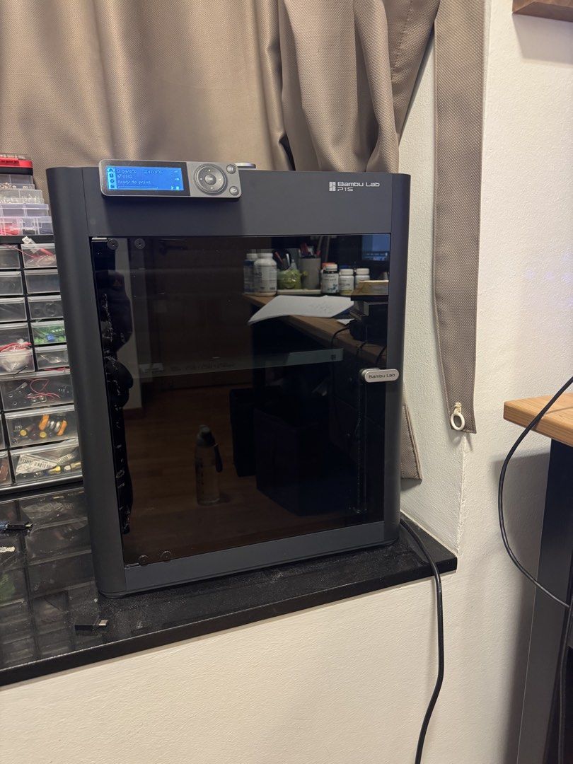 Bambu Lab P1S 3D Printer - 405 hrs usage, Local SG515819212857026561