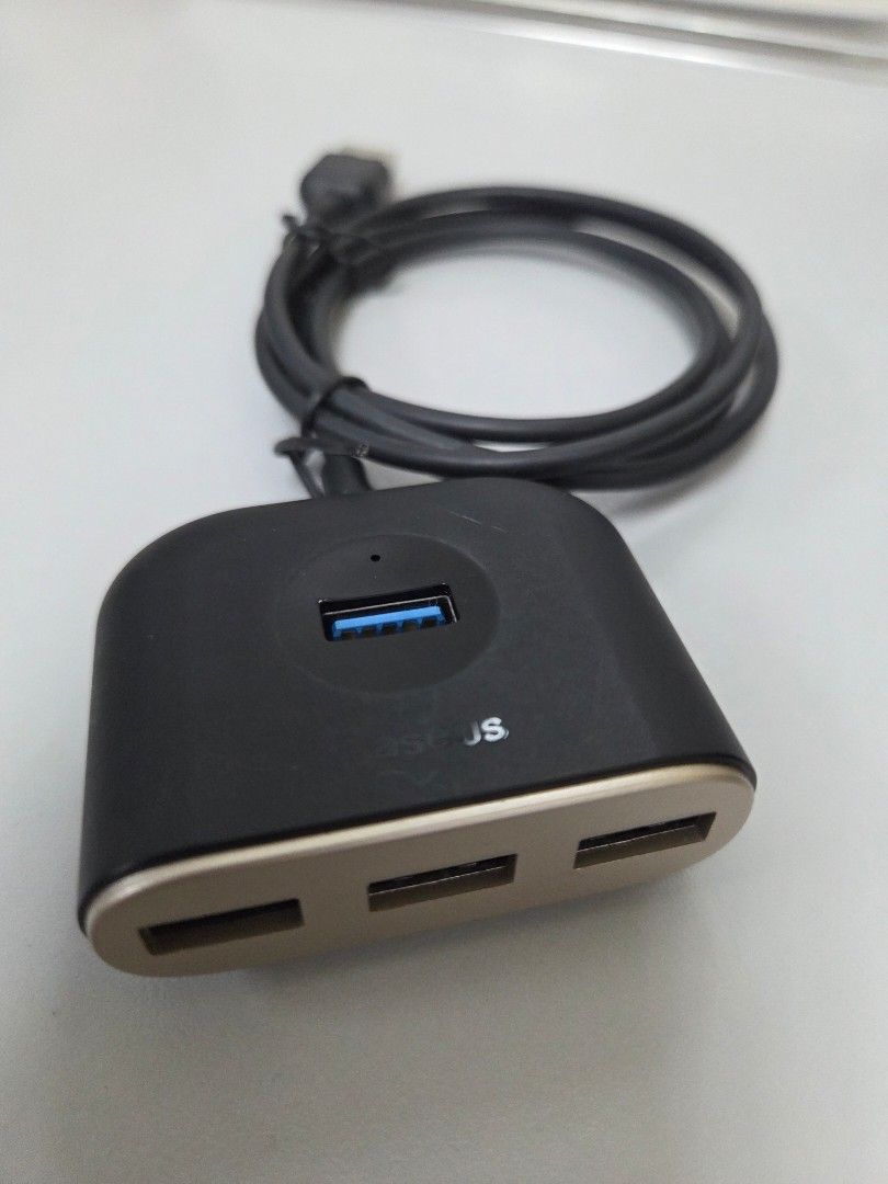 Baseus USB Hub adapter (Category: Other Accessories) located in Quezon City. Submitted by robyns.closet.ph (Listing ID 1450980610, Image 1). Description: .