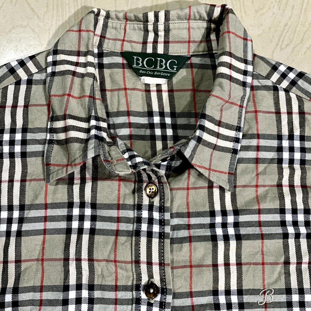 BCBG Plaid Pattern Long Sleeve Button Up Polo Shirt (Category: Tshirts & Polo Shirts ) located in Quezon City. Submitted by thequalityflips (Listing ID 1451127967, Image 3). Description: BCBG Plaid Pattern Long Sleeve Button Up Polo Shirt Size: M on tag Dimes: W-20 “ L-26 (20x26) Best Fit Medium Unisex (for men & women) Brandnew Condition Excellent Condition No Issue.