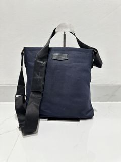 (Kategori: ) berada di . Dikirim oleh hinduwan.bag (ID iklan 1451092814, Gambar 1). Deskripsi: .