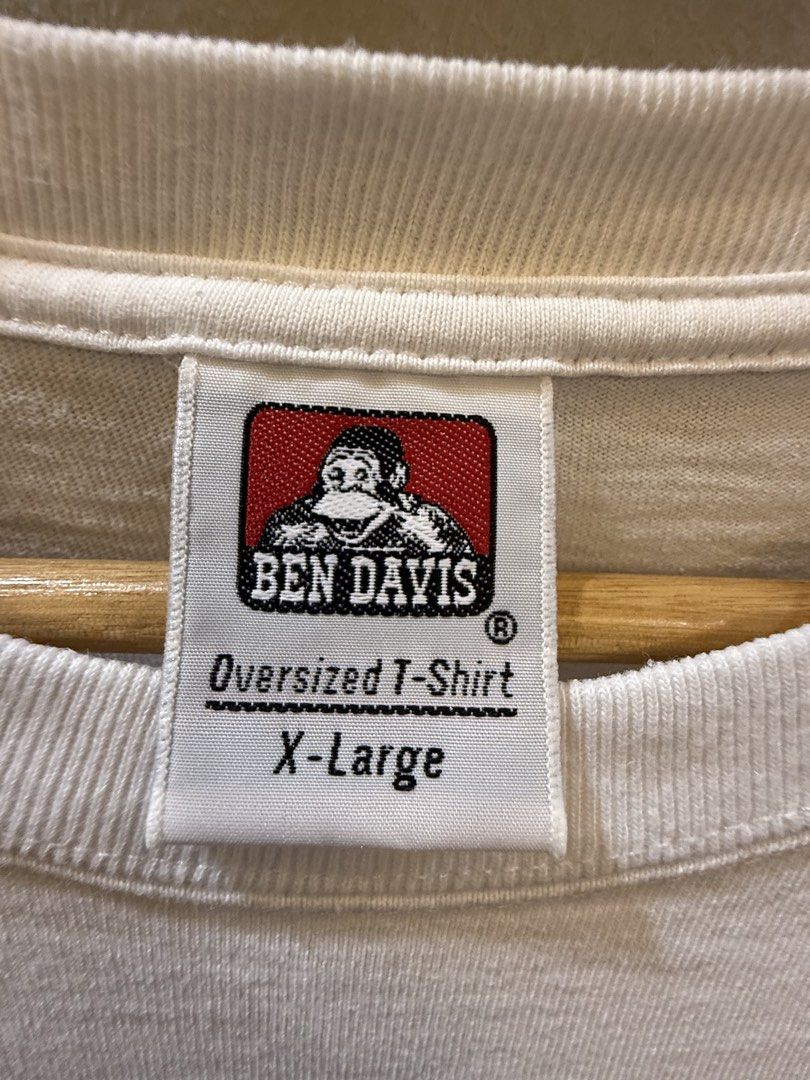 Ben Davis Oversize White (Category: Tshirts & Polo Shirts) located in Ampang. Submitted by shahmistuff (Listing ID 1451090988, Image 3). Description: - White Ben Davis oversized t-shirt - Size: X-Large (XL) - P23.5 L28 - condition 9/10 .