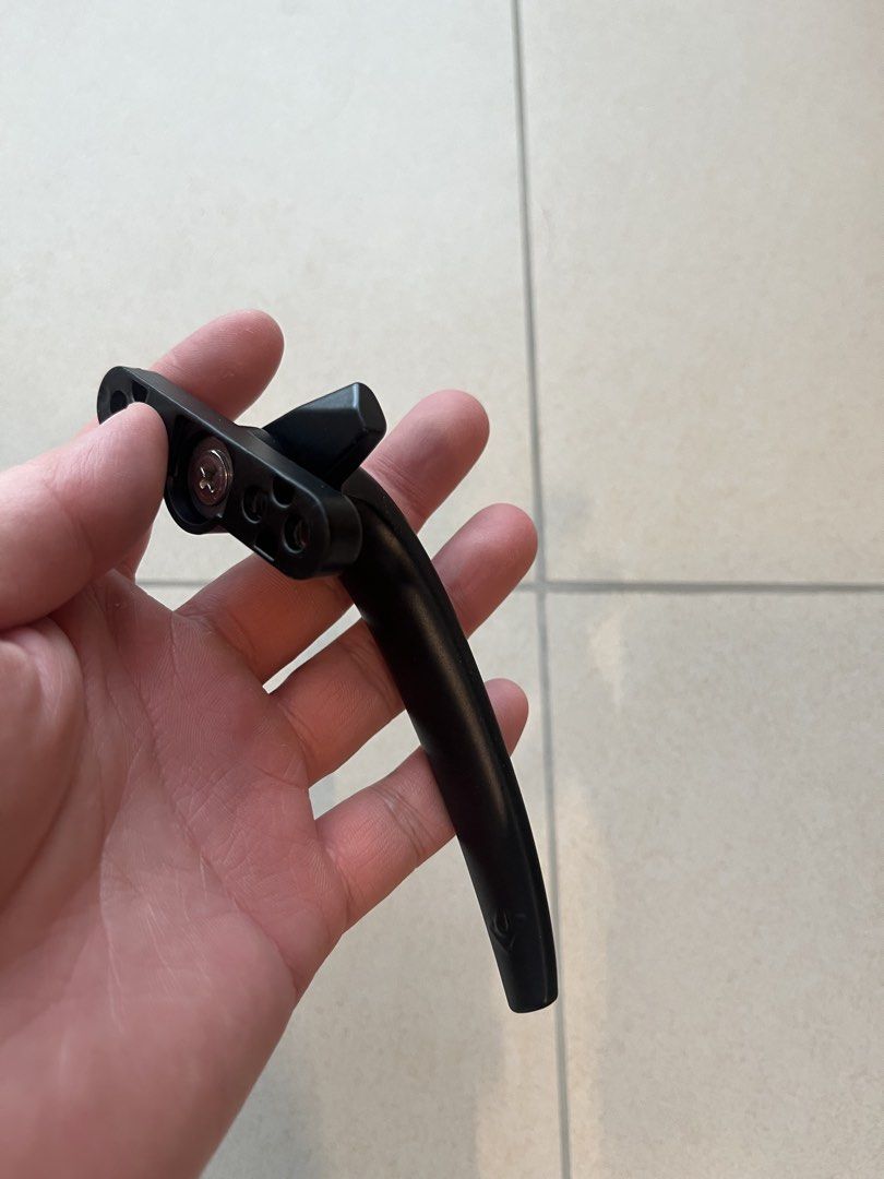 Black Window Handle / Lever (26 sets)515344501866516484