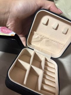 (Category: ) located in . Submitted by preordersheh (Listing ID 1451118393, Image 1). Description: .