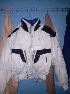 (Kategori: ) berada di . Dikirim oleh kallghifari2333 (ID iklan 1450943957, Gambar 1). Deskripsi: .