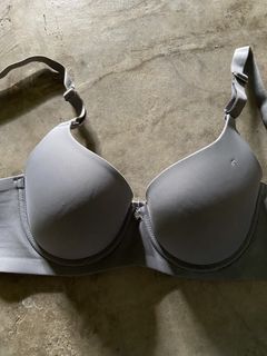 (Category: ) located in . Submitted by nurnajwa0 (Listing ID 1450991677, Image 1). Description: .