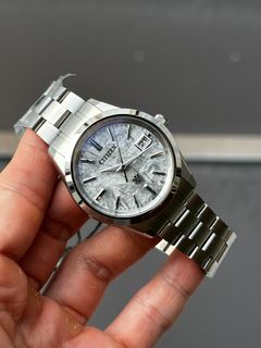 (Category: ) located in . Submitted by timepiecetalk (Listing ID 1451104839, Image 1). Description: .