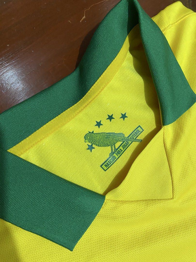 BRAZIL FOOTBALL JERSEY (Category: Activewear) located in Subic. Submitted by thaichilisauce (Listing ID 1451025450, Image 3). Description: S-M no flaws and still in good condition.