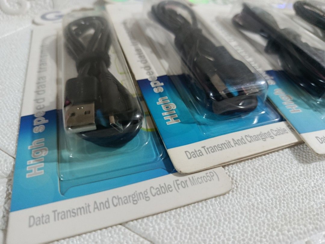 Take it All Gudi USB Data Transmit and Charging Cable - Micro USB and Mini USB (Category: Cables & Adaptors) located in Quezon City. Submitted by truephoenix.16cee3 (Listing ID 1451099267, Image 2). Description: - Gudi Micro USB Cables and Mini USB Cables - High-speed data transmission - Fast charging capability - Available in black and white colors Condition: new Get it all bundle Package includes: 4pcs. x micro USB 2pcs. x mini USB total 6pcs o