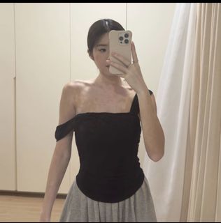 (Category: ) located in . Submitted by daintyassembles (Listing ID 1451015454, Image 1). Description: .