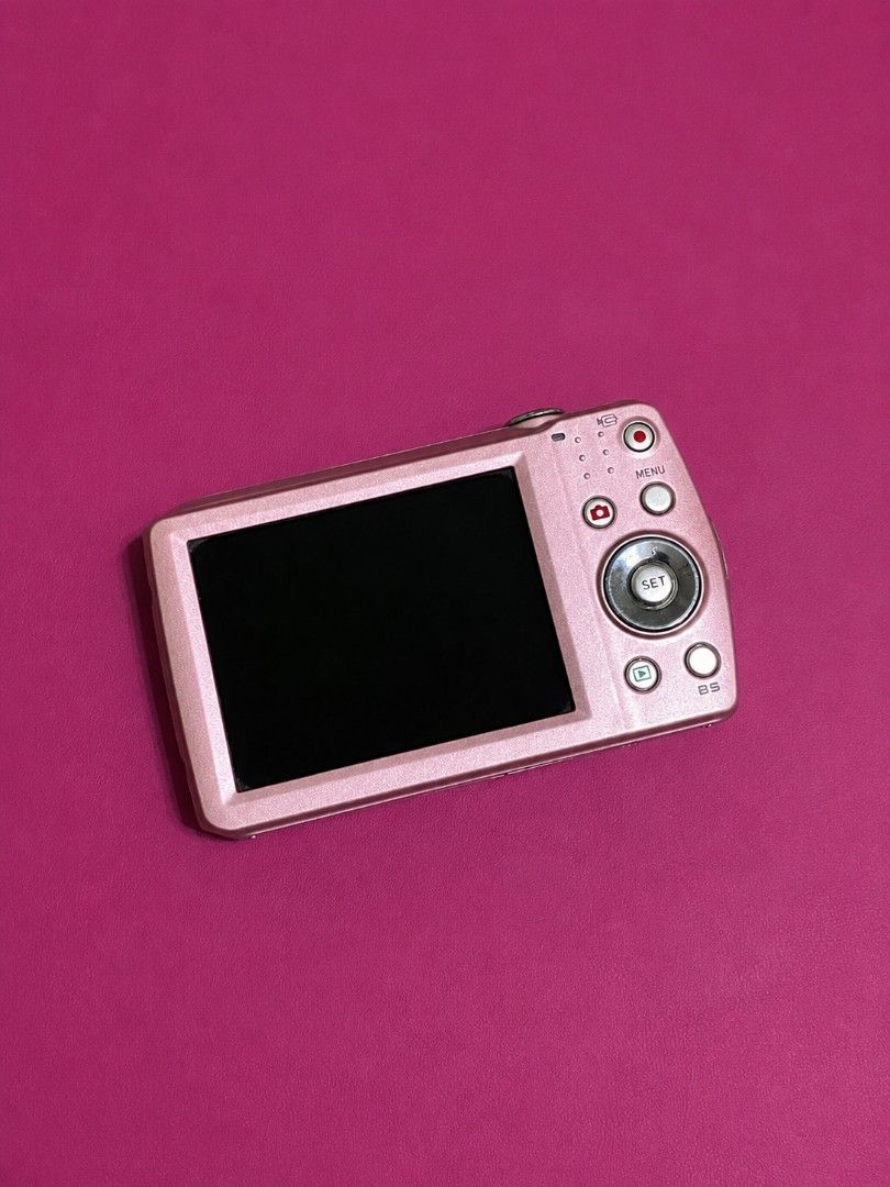 Casio EXILIM 12.1 MP Pink Digital Camera (Category: Cameras) located in Goa. Submitted by sleepygwaii (Listing ID 1451038113, Image 2). Description: - Pink Casio EXILIM EX Z-16 digital camera - 12.1 Megapixels - Optical Zoom - Ideal for quick snaps and everyday photos - Compact and easy to carry - Ready for your next adventure.