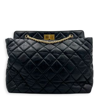 (Category: ) located in . Submitted by carousellluxury (Listing ID 1451033710, Image 1). Description: .