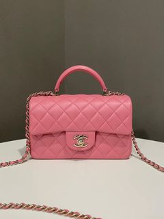 (Category: ) located in . Submitted by lovelotsluxury (Listing ID 1450980708, Image 1). Description: .