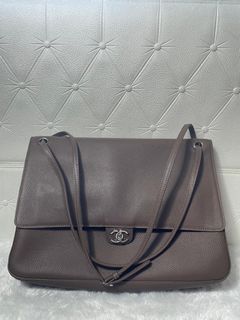 (Kategori: ) berada di . Dikirim oleh louisselle.bag (ID iklan 1451109893, Gambar 1). Deskripsi: .
